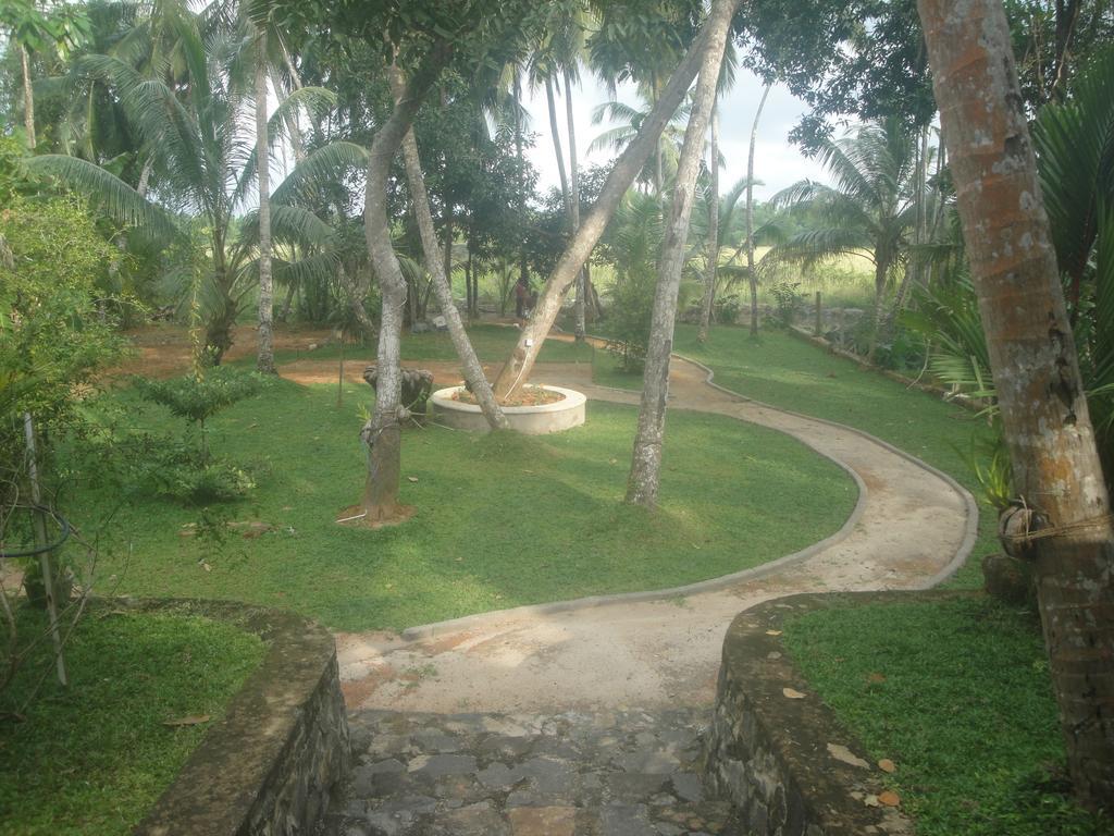 Priyanka Villa Bentota Esterno foto